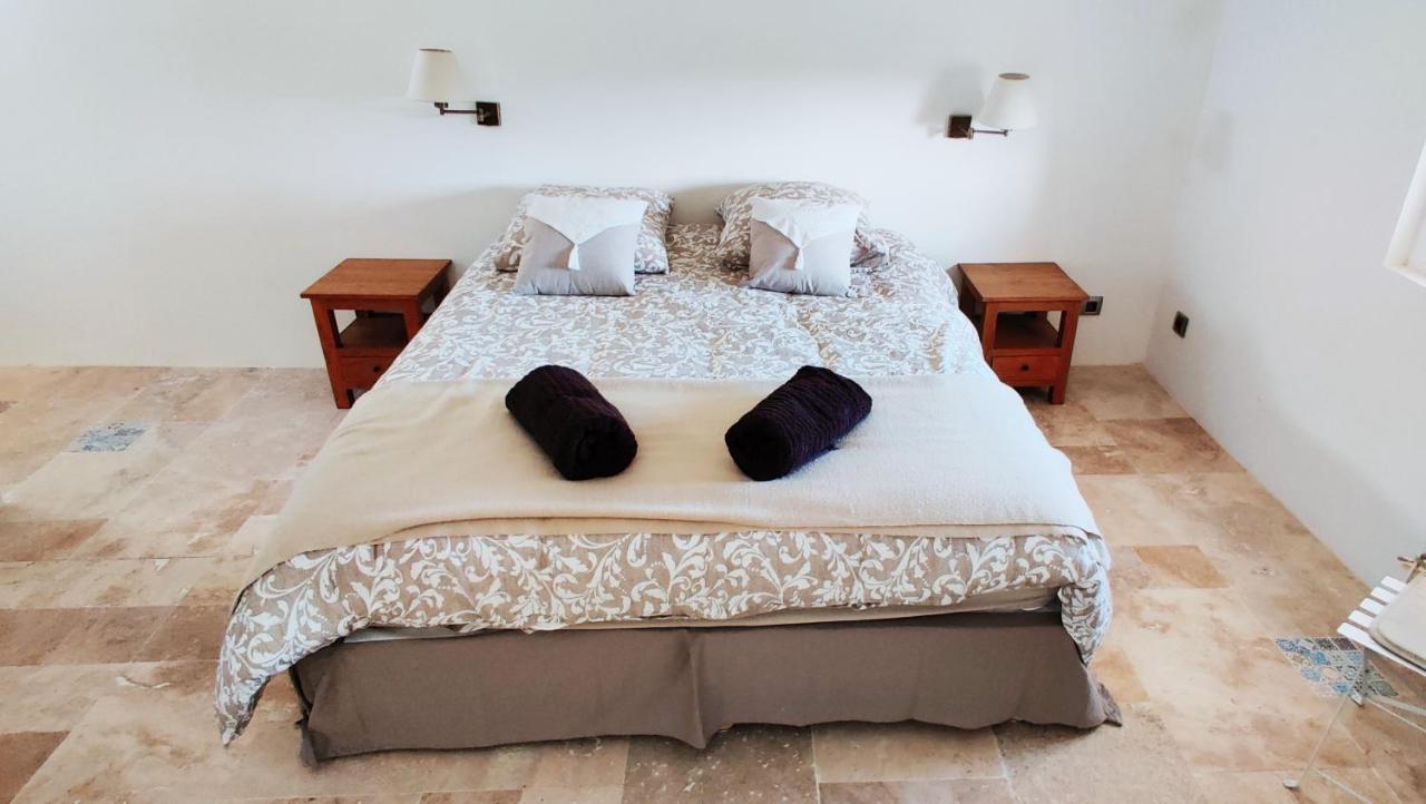 Superbe Chambre Avec Terrasse, Parking Prive, Jardin, Calme, Climatisation, 10 Mn Pont Du Gard #7 Apartamento Rochefort-du-Gard Exterior foto